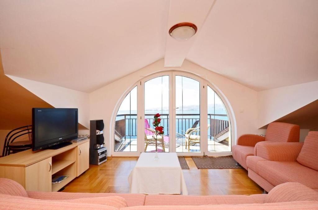 Apartments Ivanka Senj  Ngoại thất bức ảnh