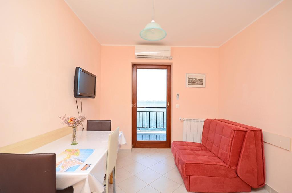 Apartments Ivanka Senj  Phòng bức ảnh